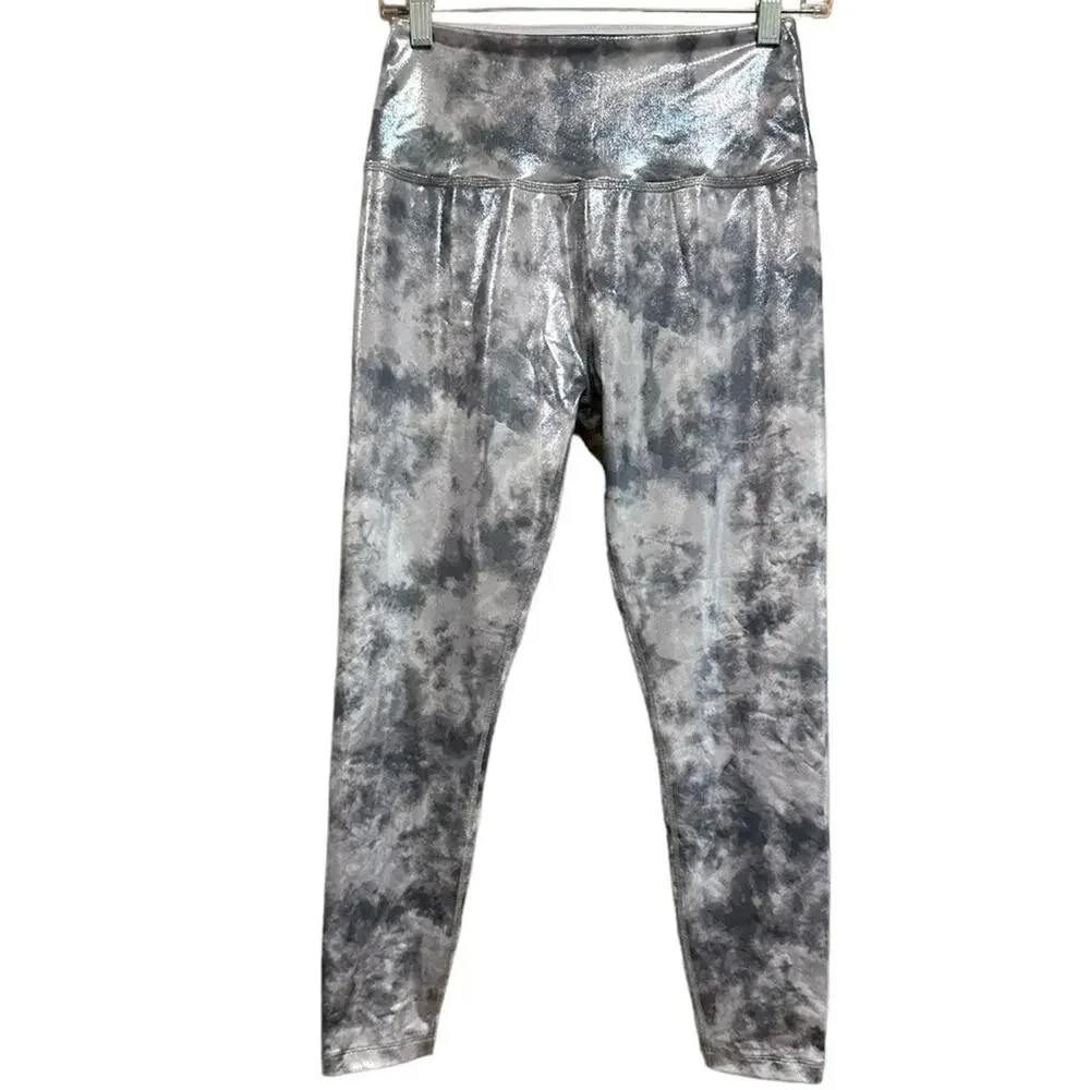 Beyond Yoga Metallic Leggings Size Medium